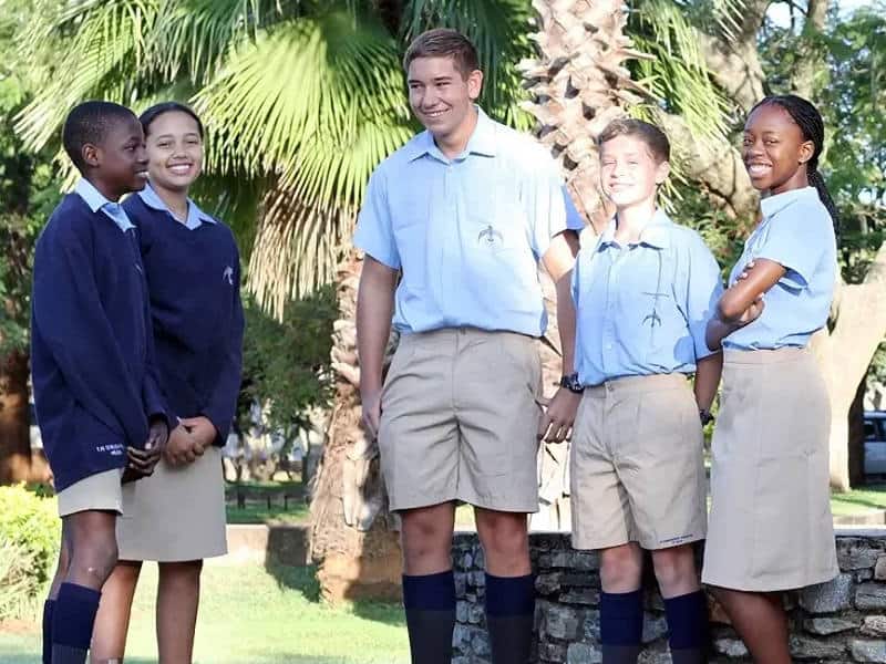 falcon-students Falcon Students